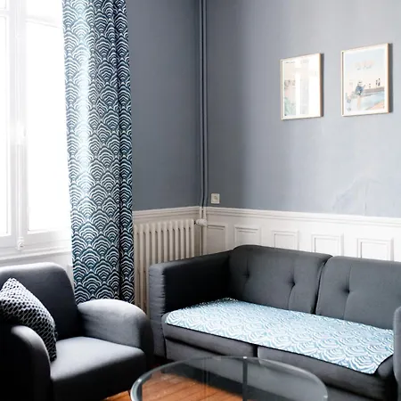 Zachee - Maison Familiale & Parking Gratuit Villa